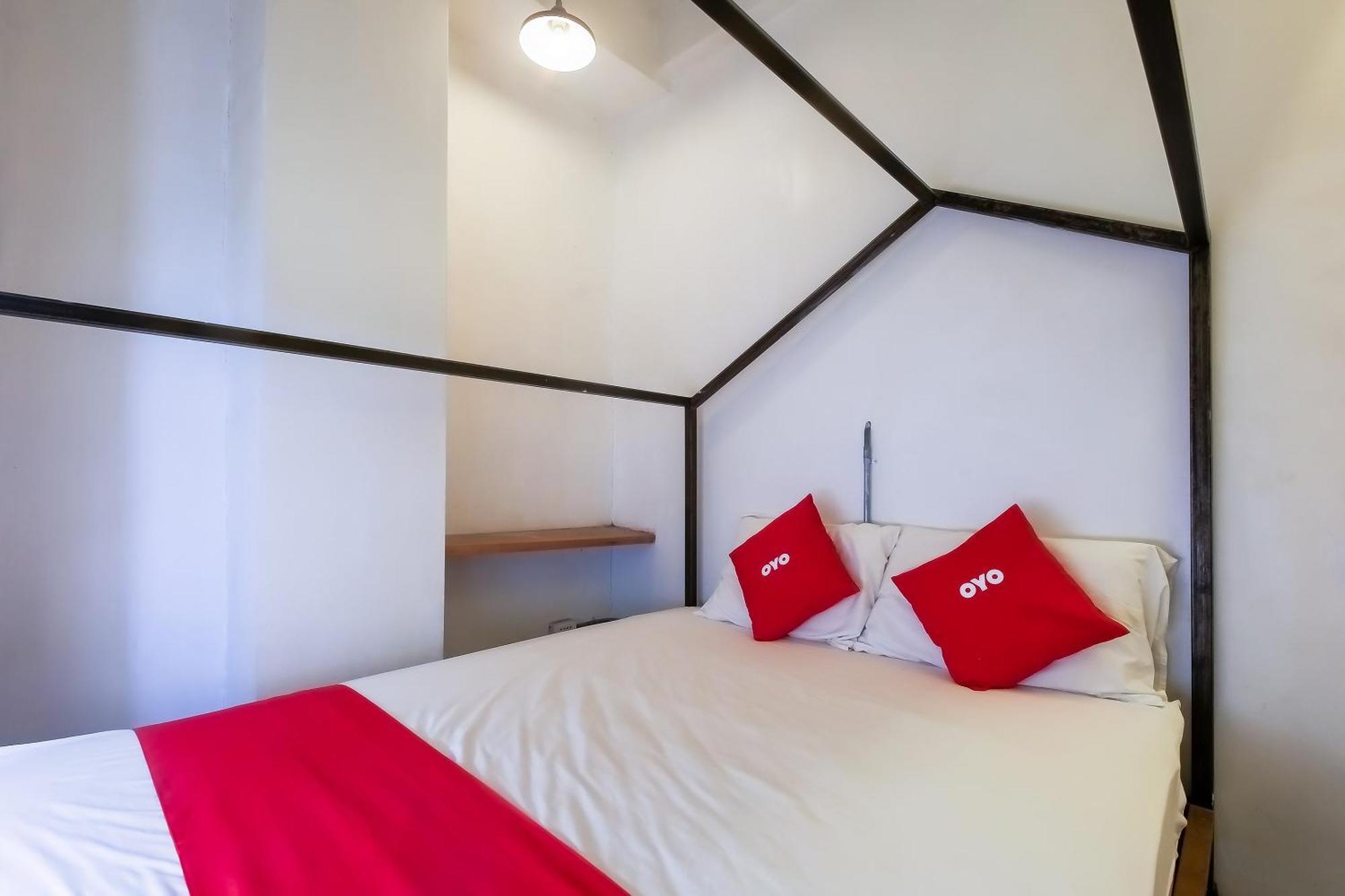 Spot On Junction Hostel Μακάτι Εξωτερικό φωτογραφία