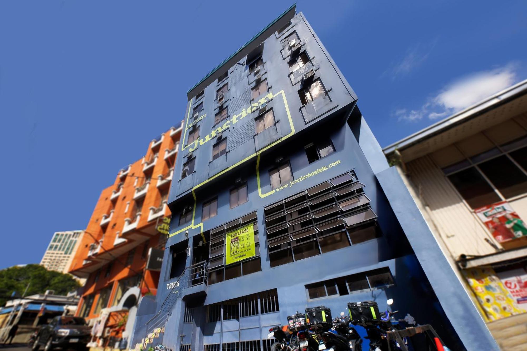Spot On Junction Hostel Μακάτι Εξωτερικό φωτογραφία