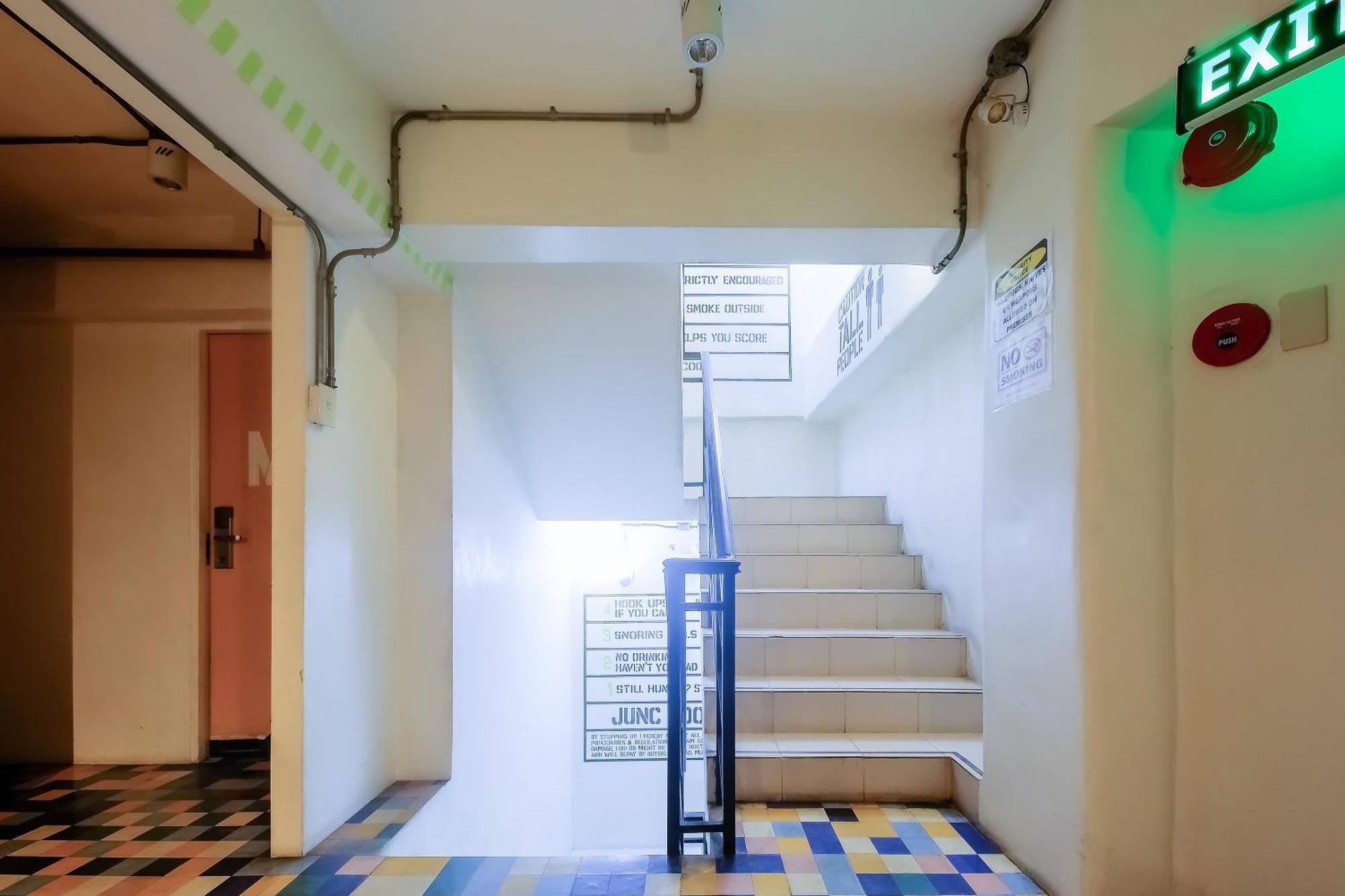 Spot On Junction Hostel Μακάτι Εξωτερικό φωτογραφία