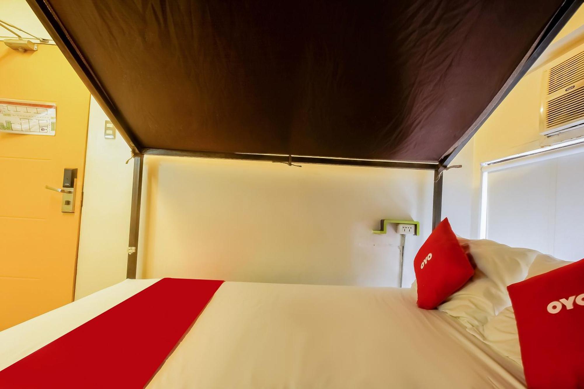 Spot On Junction Hostel Μακάτι Εξωτερικό φωτογραφία